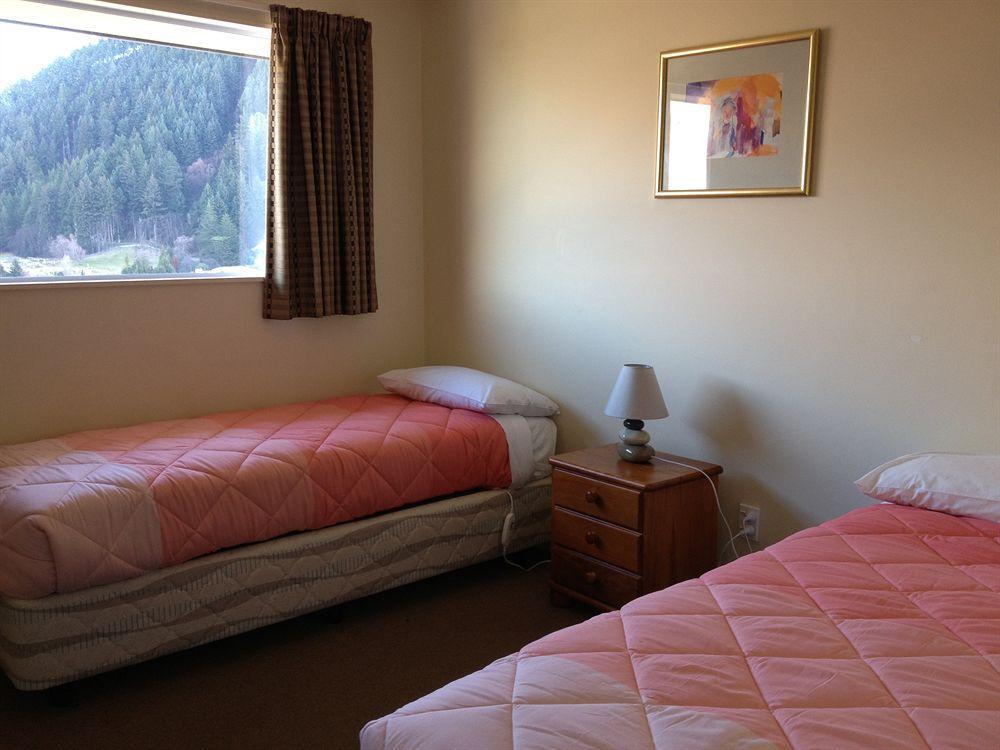 The Central Private Hotel By Naumi Hotels Queenstown Exterior photo