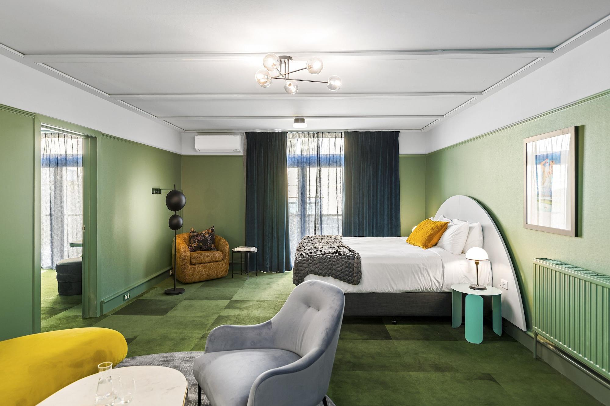 The Central Private Hotel By Naumi Hotels Queenstown Exterior photo