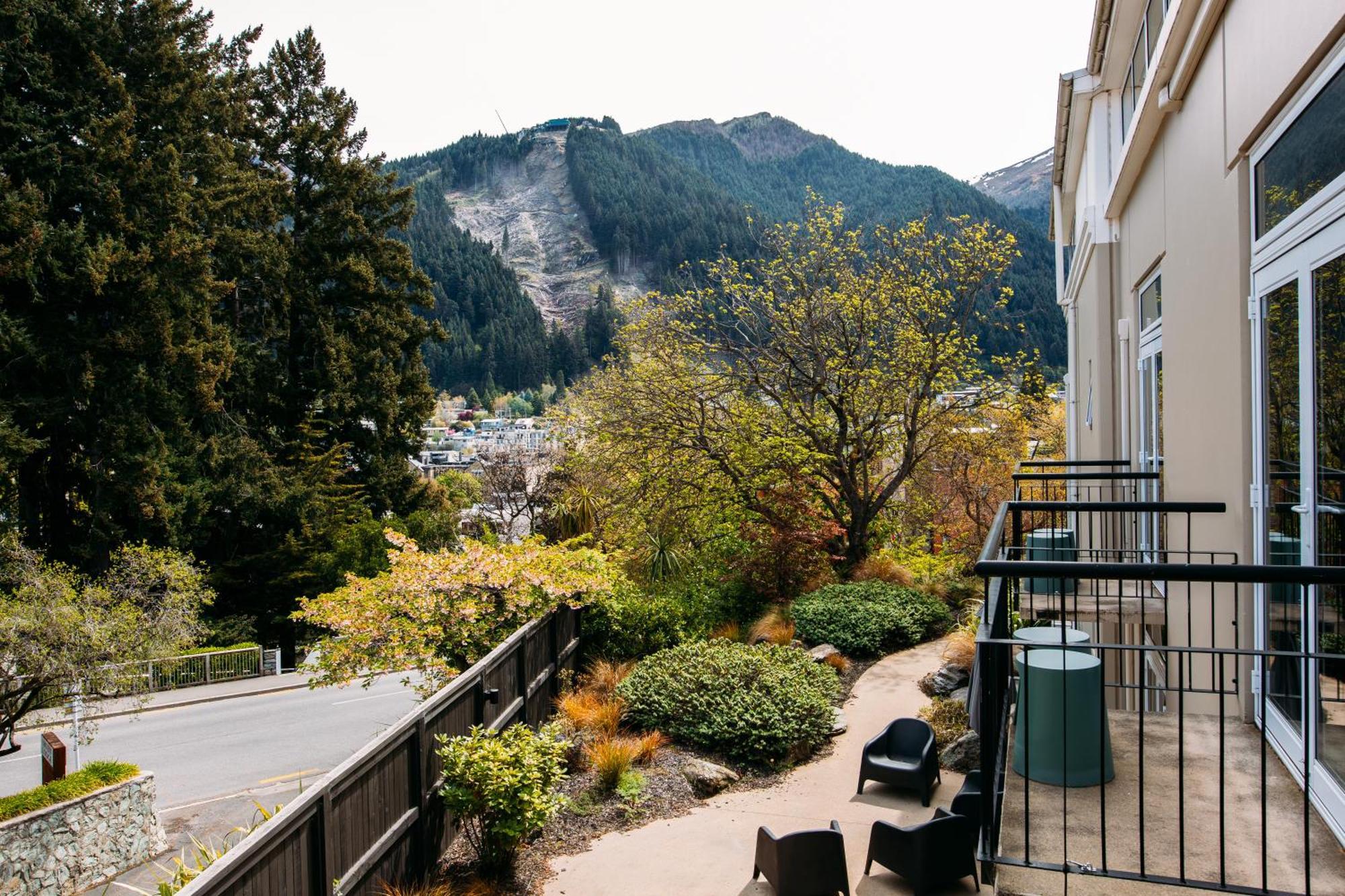 The Central Private Hotel By Naumi Hotels Queenstown Exterior photo