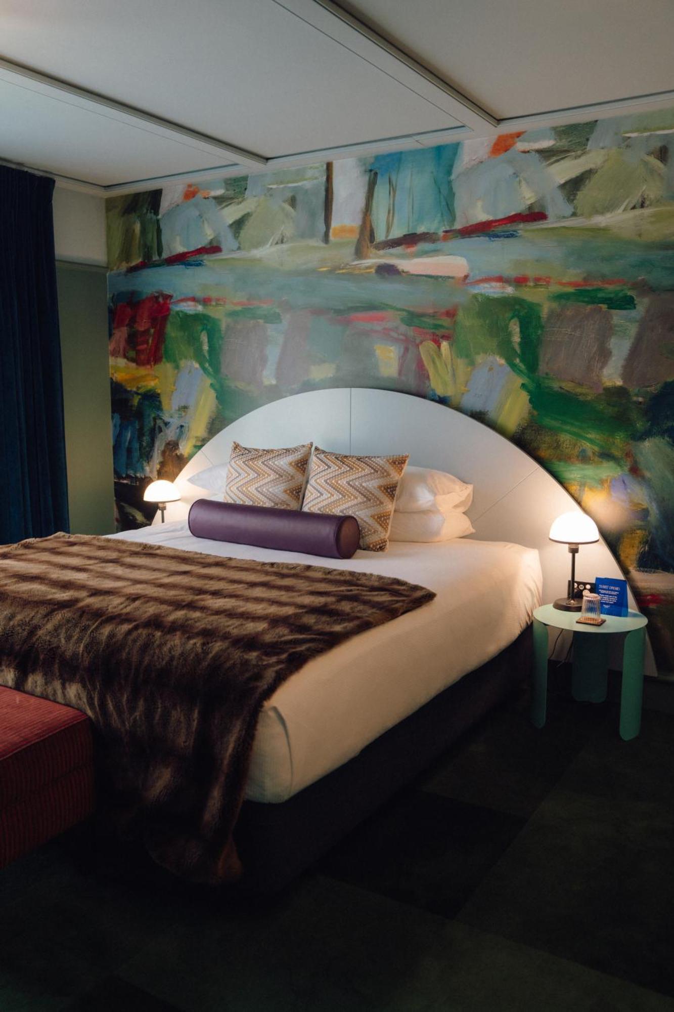The Central Private Hotel By Naumi Hotels Queenstown Exterior photo