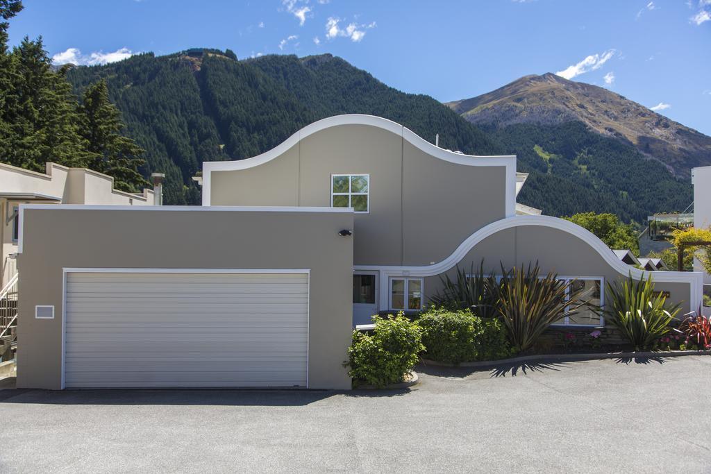 The Central Private Hotel By Naumi Hotels Queenstown Exterior photo